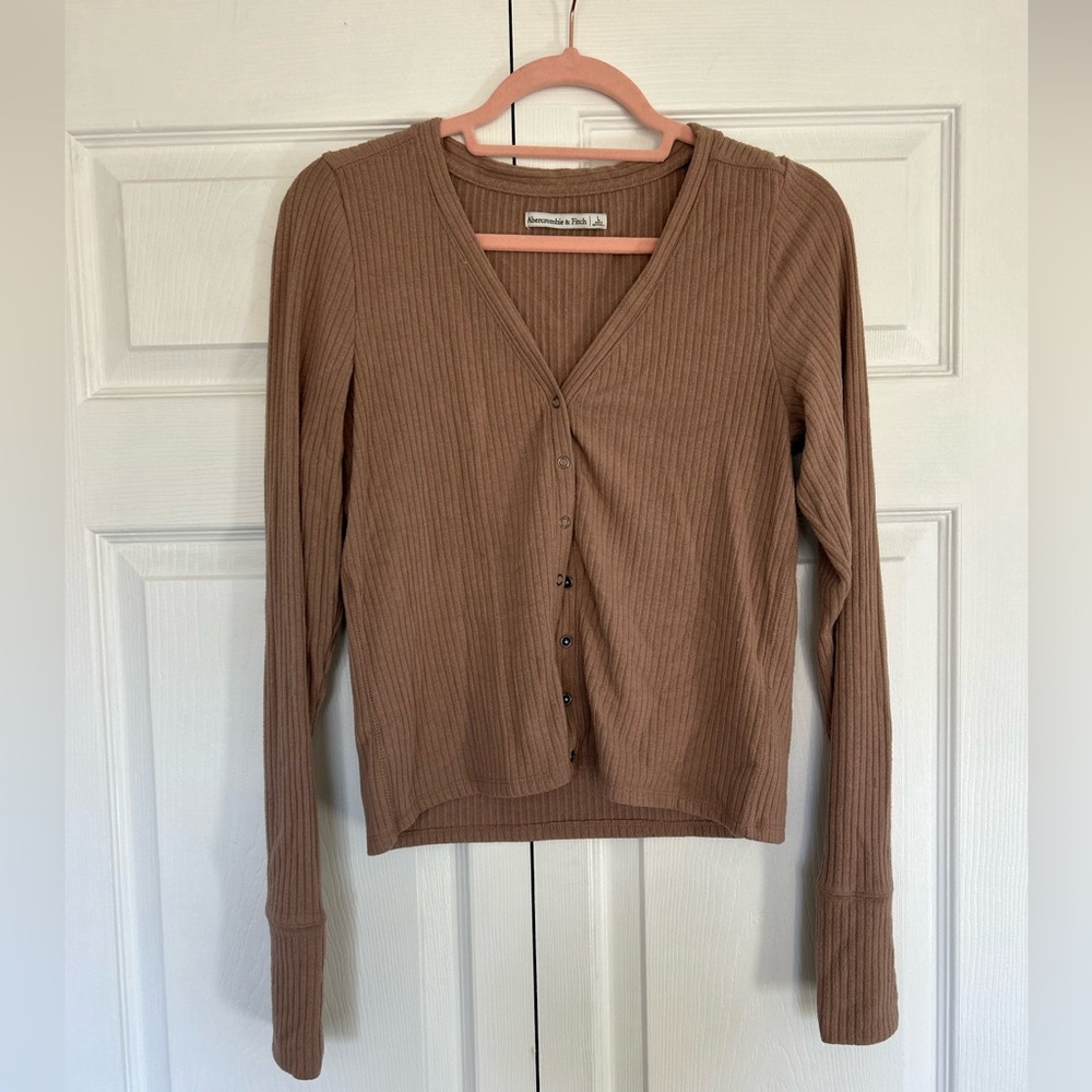 Abercrombie & Fitch Ribbed Snap Sweater